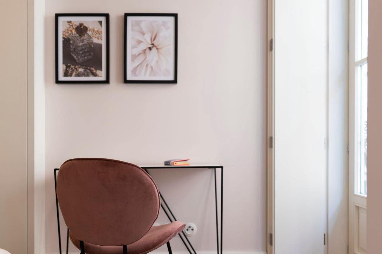 Mouzinho Luxury 3Br Flat L 5 Min Walk To Ribeira By Lovelystay Πόρτο Εξωτερικό φωτογραφία