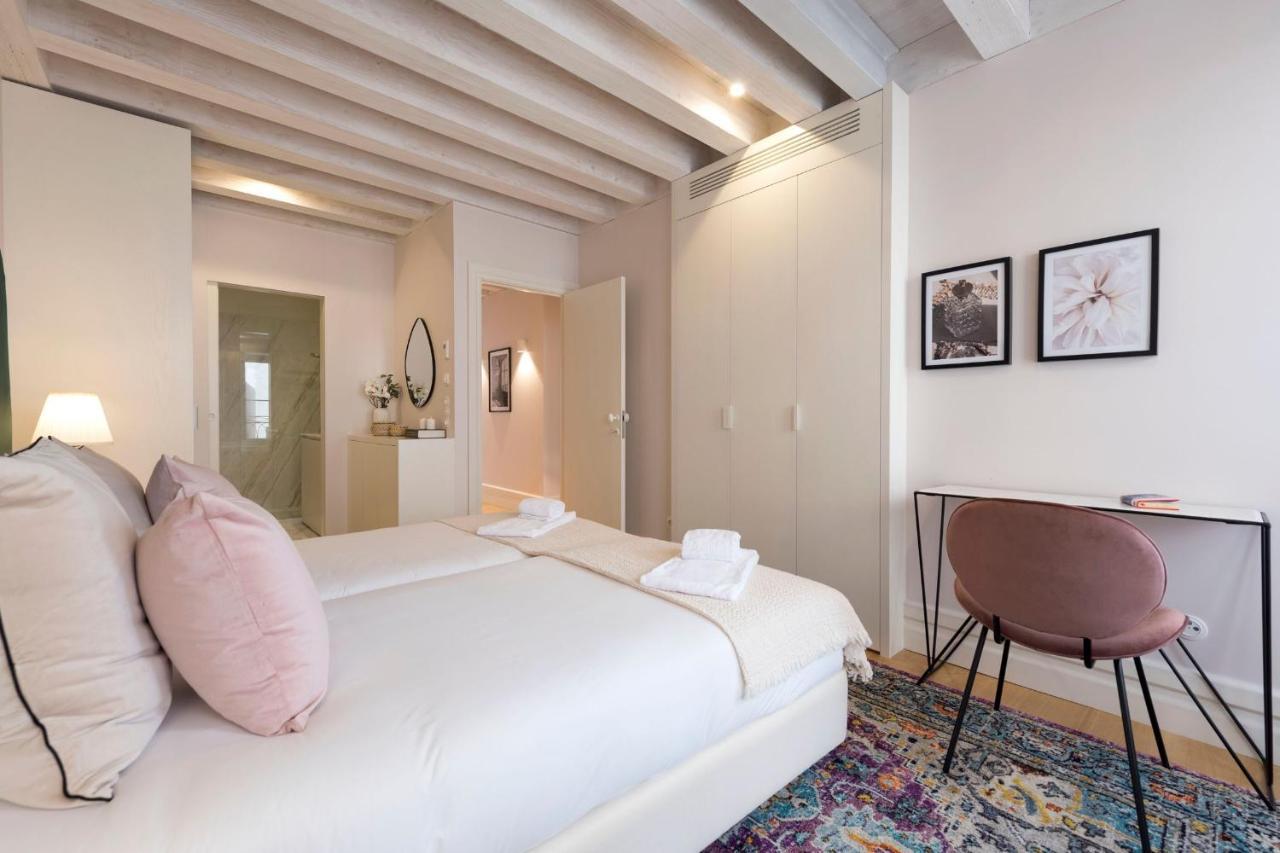 Mouzinho Luxury 3Br Flat L 5 Min Walk To Ribeira By Lovelystay Πόρτο Εξωτερικό φωτογραφία